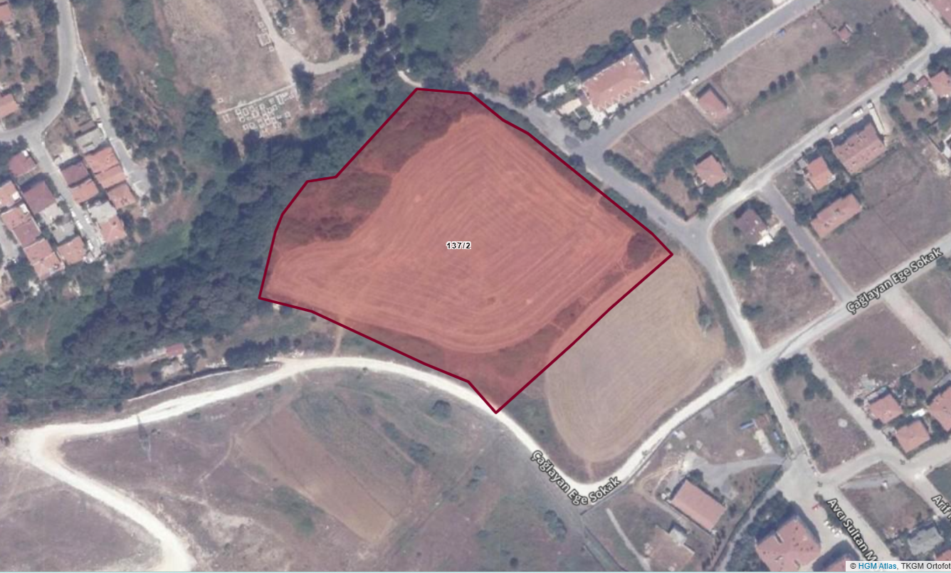 İSTANBUL ÇATALCA FERHATPAŞA 2,000 M² MERKEZİ LOKASYONDA YATIRIMLIK SATILIK HİSSE